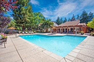Building Photo - Valley Plaza Villages