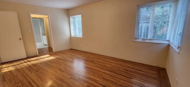 Building Photo - 4088 Laguna Way