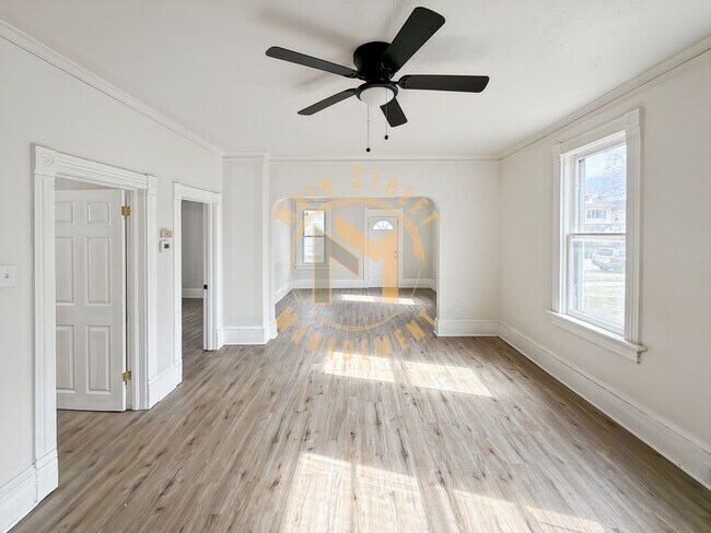 Building Photo - 1614 N 12th St