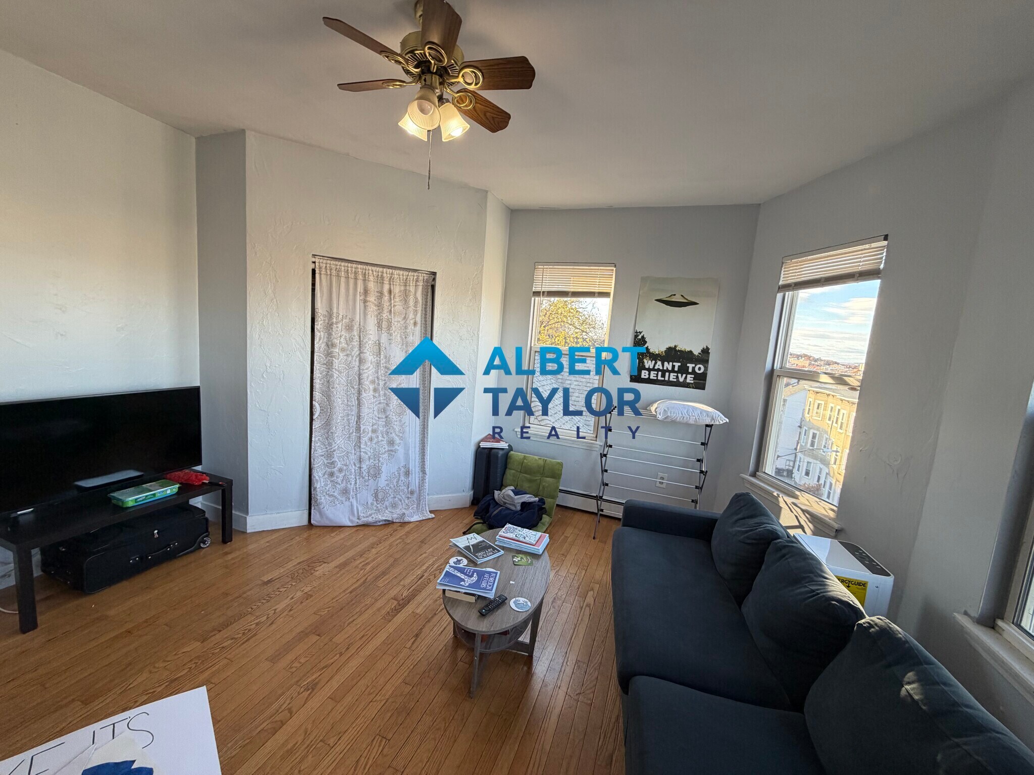 Building Photo - 8 Eldora St