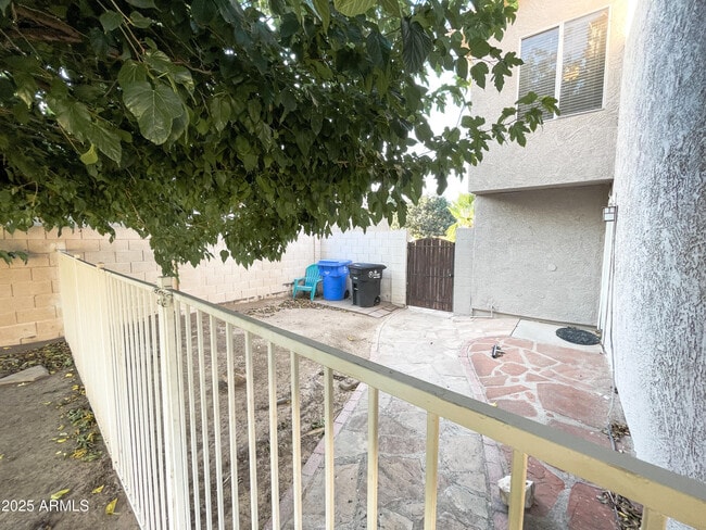 Building Photo - 4645 E Kelly Dr