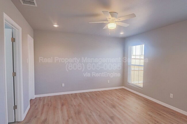 Building Photo - 1306 N Clinton Ave