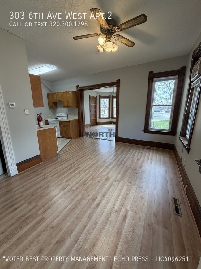Building Photo - 303 6th Ave W