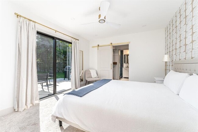 Building Photo - 1604 NE 16th Ave