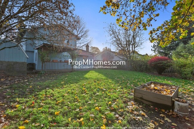 Building Photo - Charming 3-Bedroom, 2.5-Bath Home in Aloha