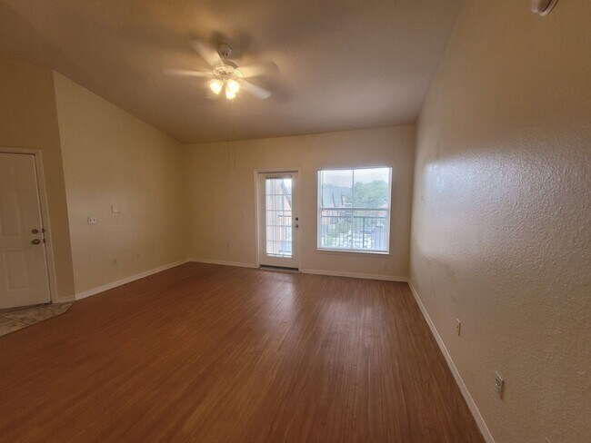 Building Photo - 5961West2034