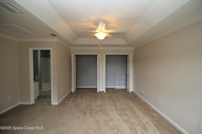Building Photo - 1075 Luminary Cir