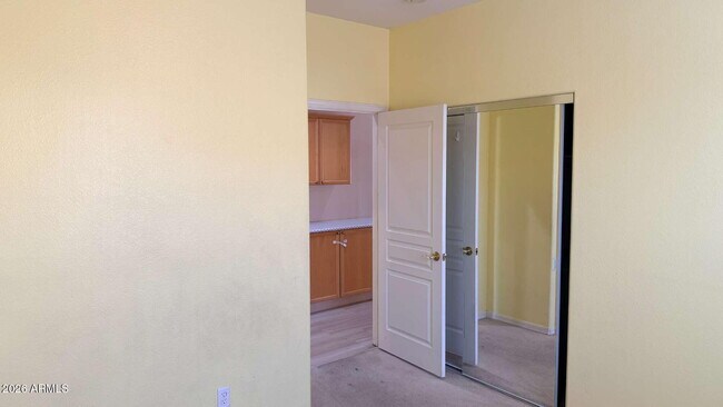 Building Photo - 1543 S Sean Ct