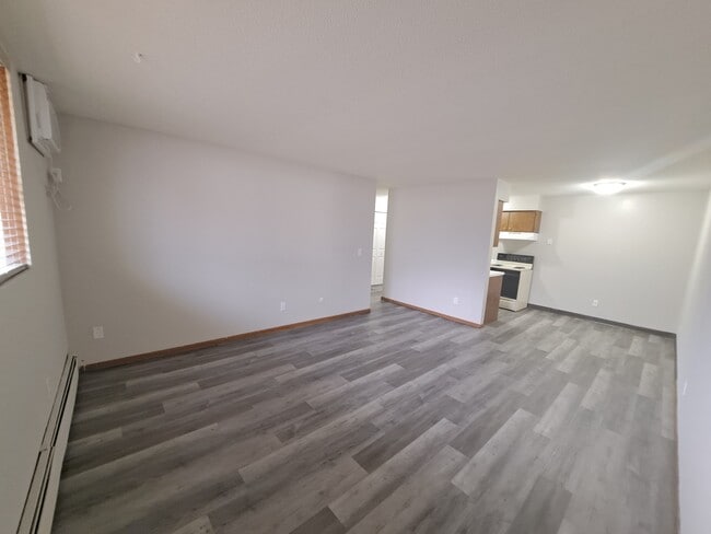 Building Photo - Lake Phalen Place