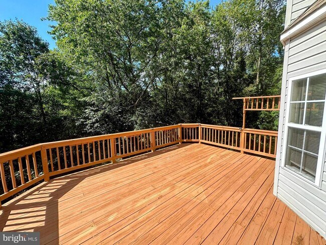 Building Photo - 8864 Briarcliff Ln