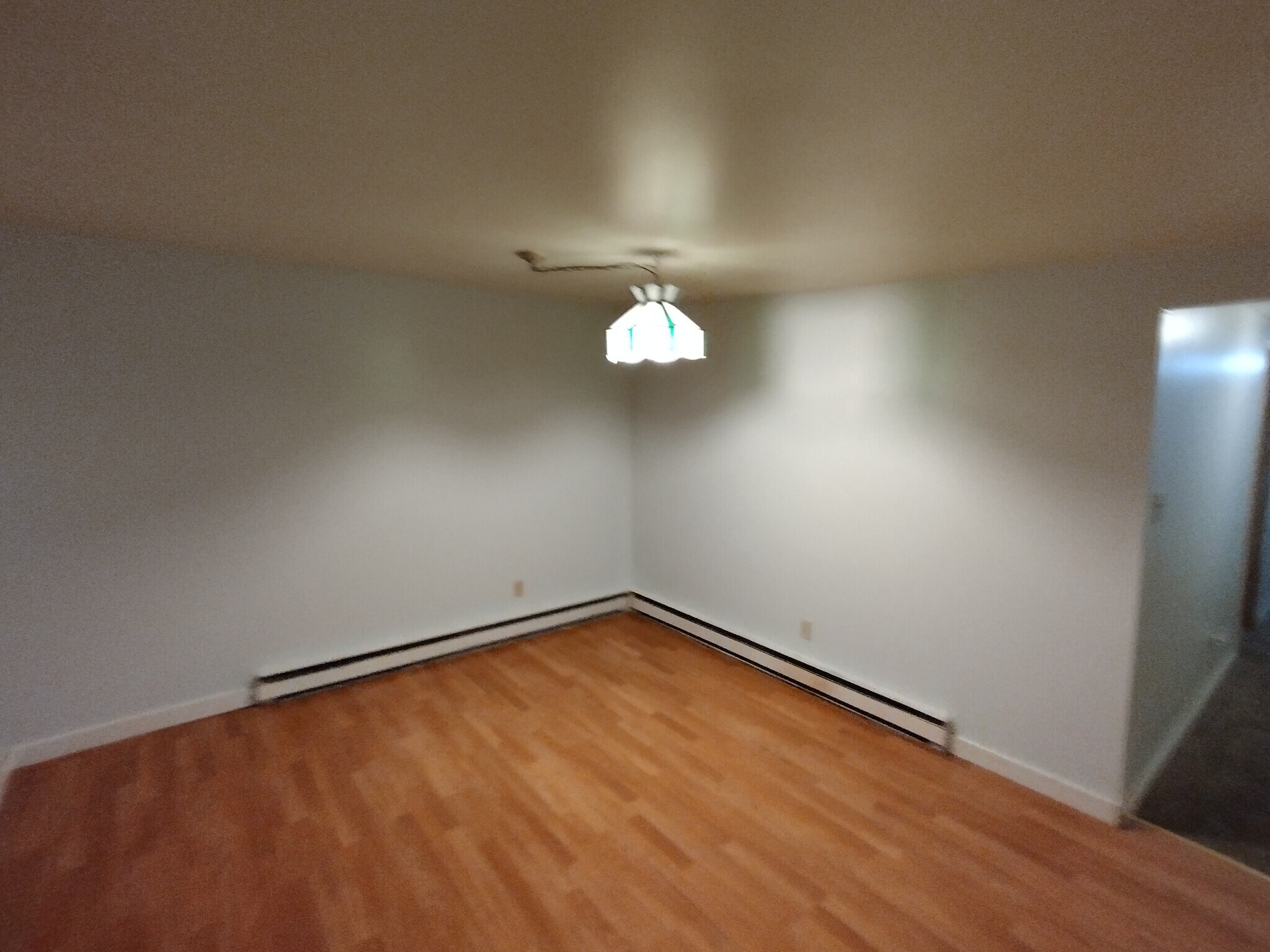 dining room - 35 S Salem-Warren Rd