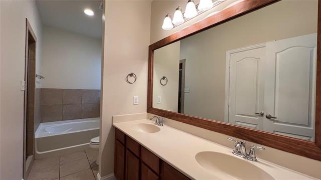Building Photo - 517 Highpark Ct