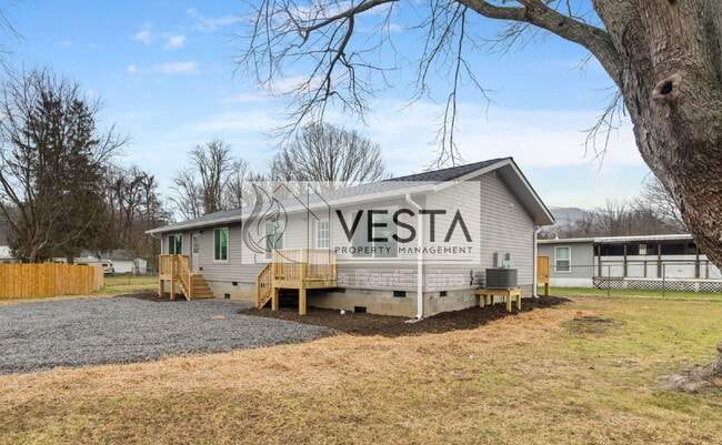 Building Photo - 59 Scates St