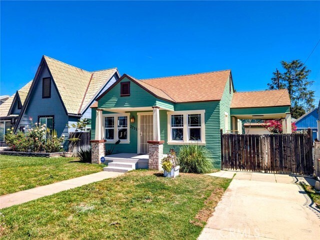 Building Photo - 2731 N Pershing Ave