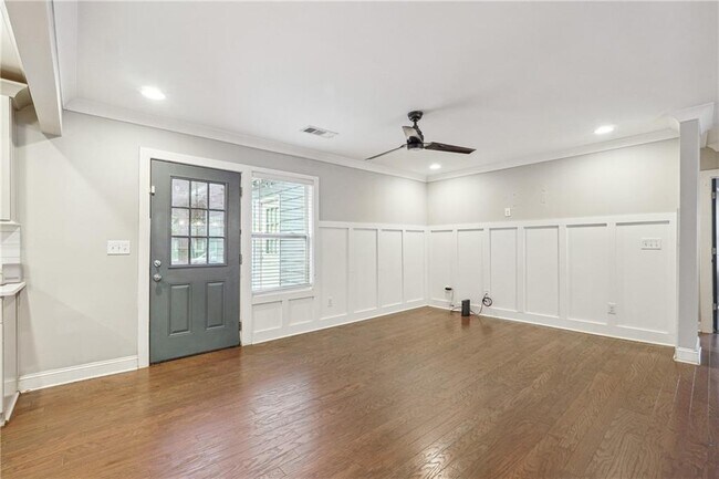 Building Photo - 1919 North Ave NW