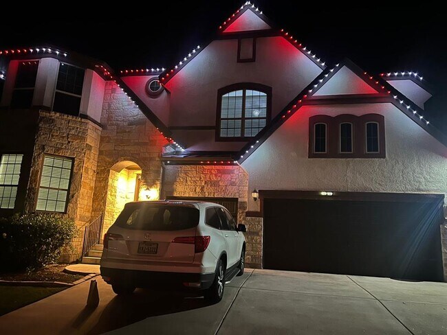 Building Photo - 5304 Cipriano Dr