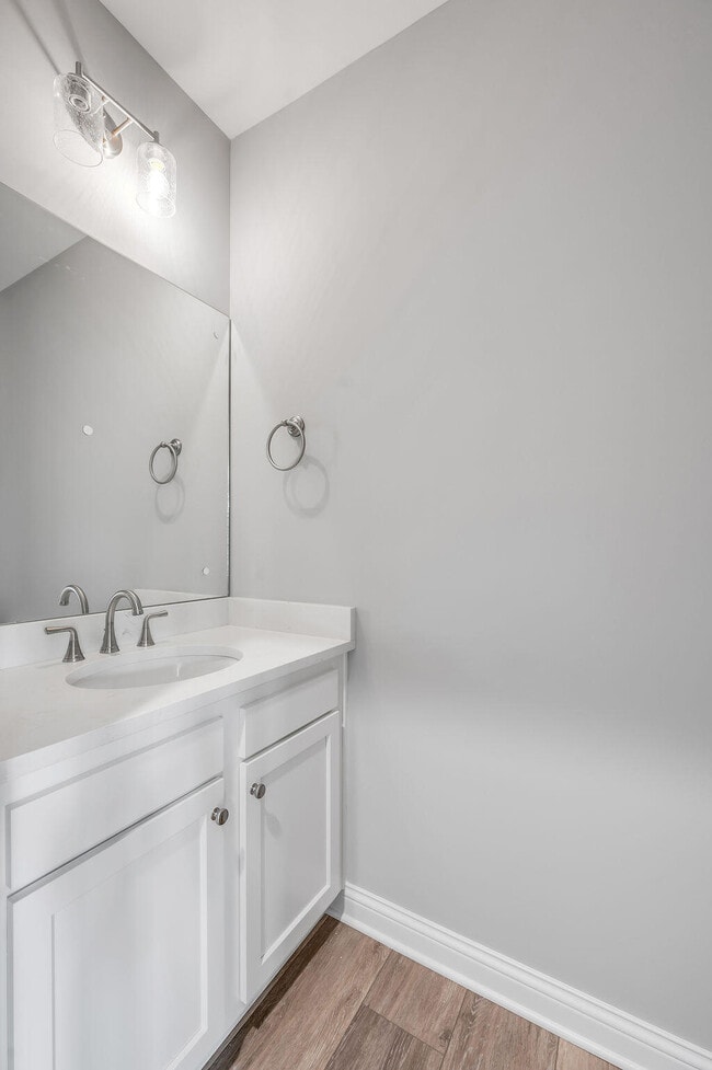 Building Photo - 125 Squires Way