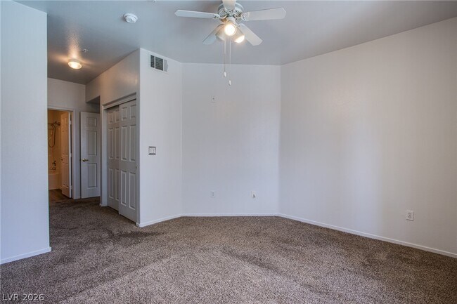 Building Photo - 7163 S Durango Dr