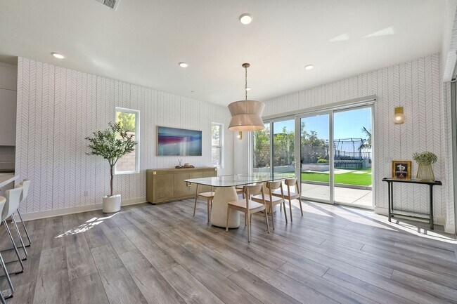 Building Photo - 13710 Goldenpine Trl