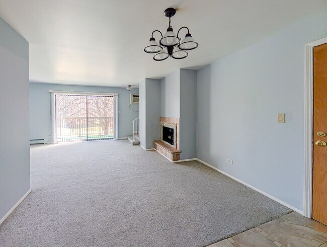 Building Photo - 801 S Dwyer Ave