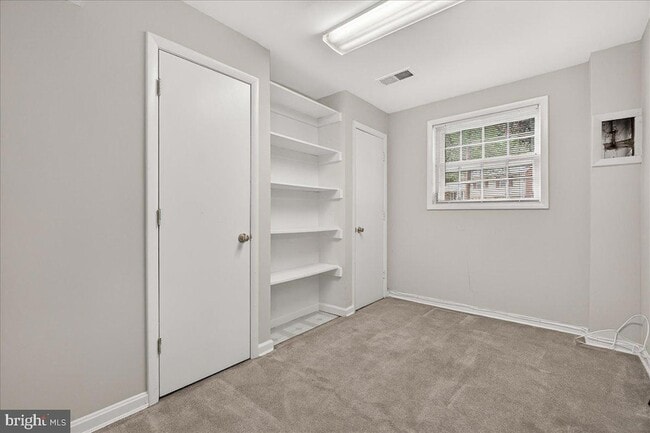 Building Photo - 11905 Hunters Ln