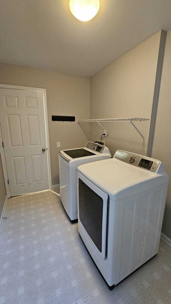 Building Photo - 11814 Scourie Ln