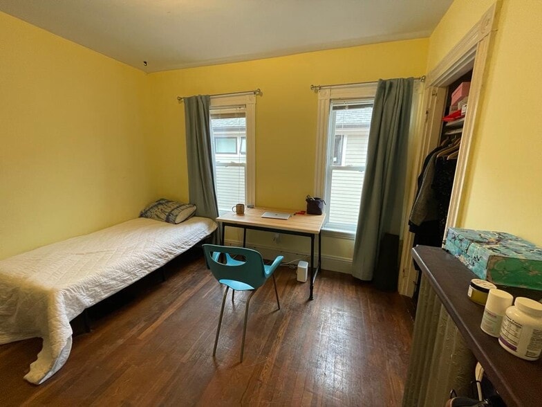 Building Photo - 39 Gorham St
