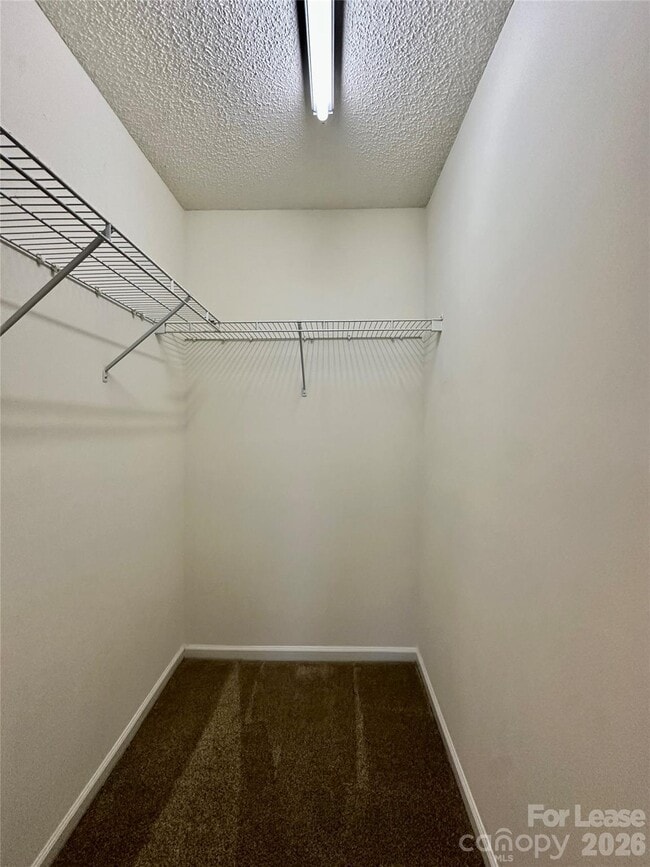 Building Photo - 5787 Dove Point Dr SW