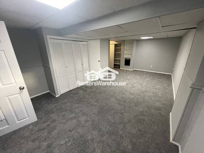 Building Photo - 20 Stewarton Ct