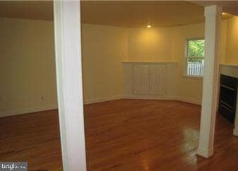 Building Photo - 503 Mt Vernon Ave