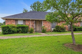 Building Photo - 66 W Mountain Creek Dr