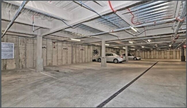 Building Photo - 353 Summer St