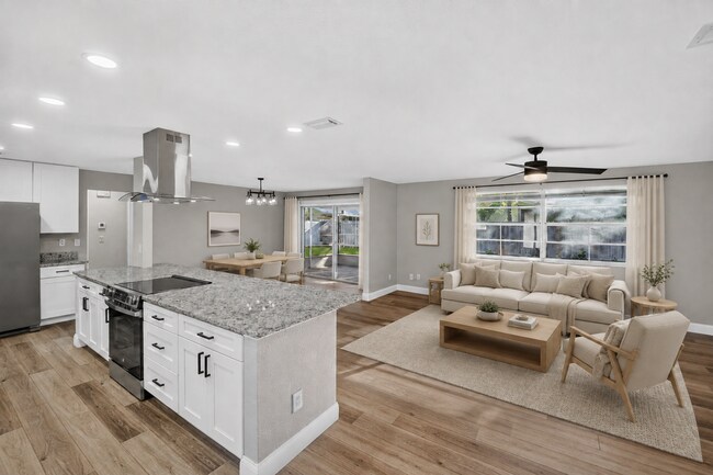 Building Photo - 791 Lindenwood Cir E