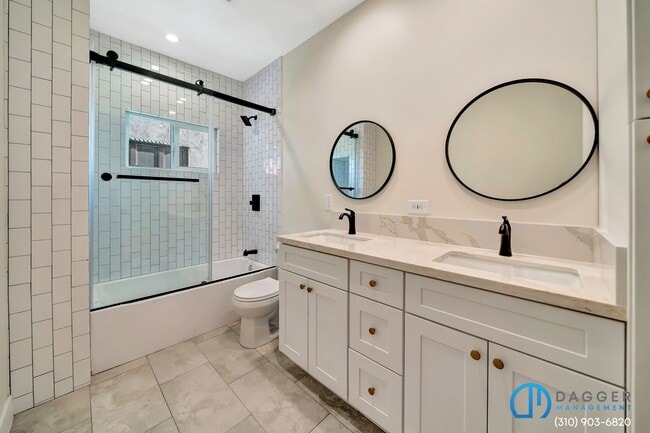 Building Photo - 2800 Winter St