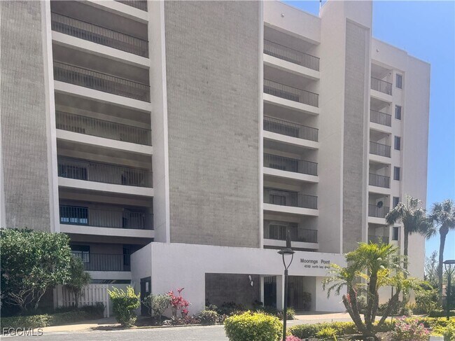 Building Photo - 4510 N Key Dr