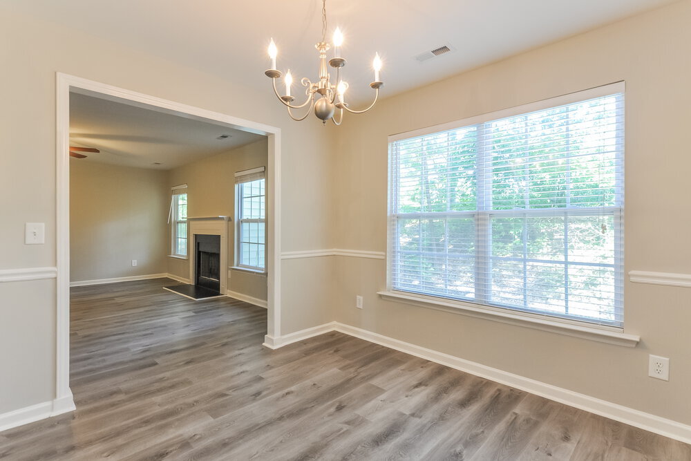 Building Photo - 1303 Cricket Ridge Dr