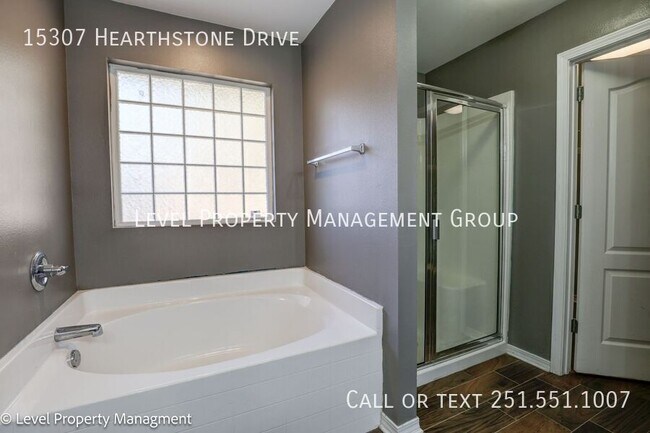 Building Photo - 15307 Hearthstone Dr