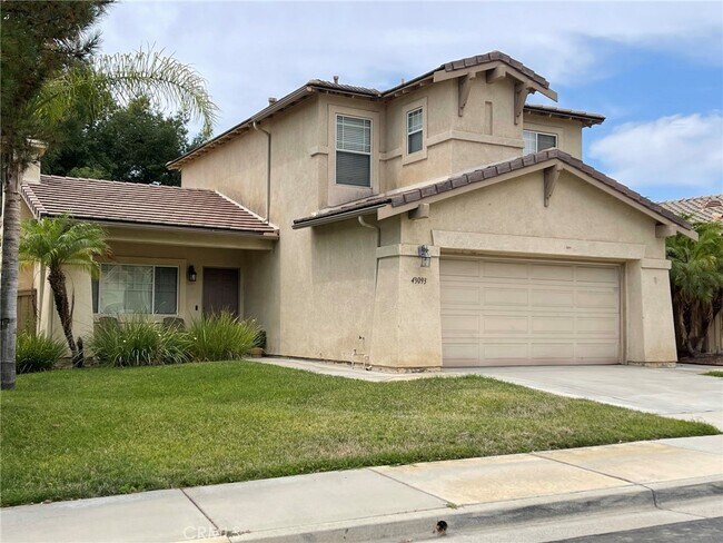 Primary Photo - 43093 Teramo St