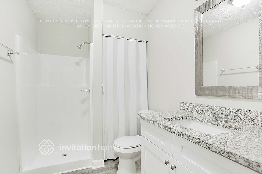 Building Photo - 6823 Springwood Dr