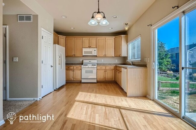 Building Photo - 1218 103rd Ave