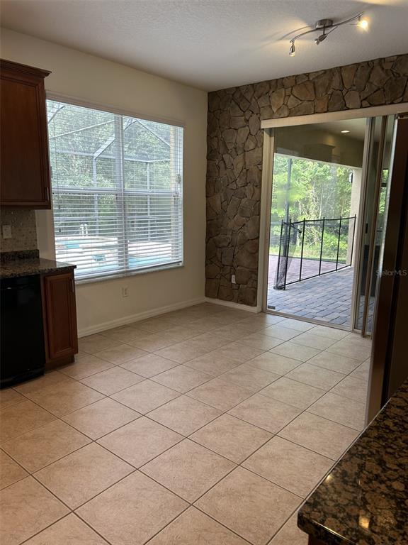 Building Photo - 18022 Maui Isle Dr