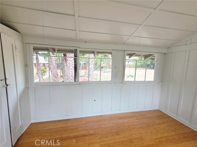Building Photo - 2121 Garfield Ave