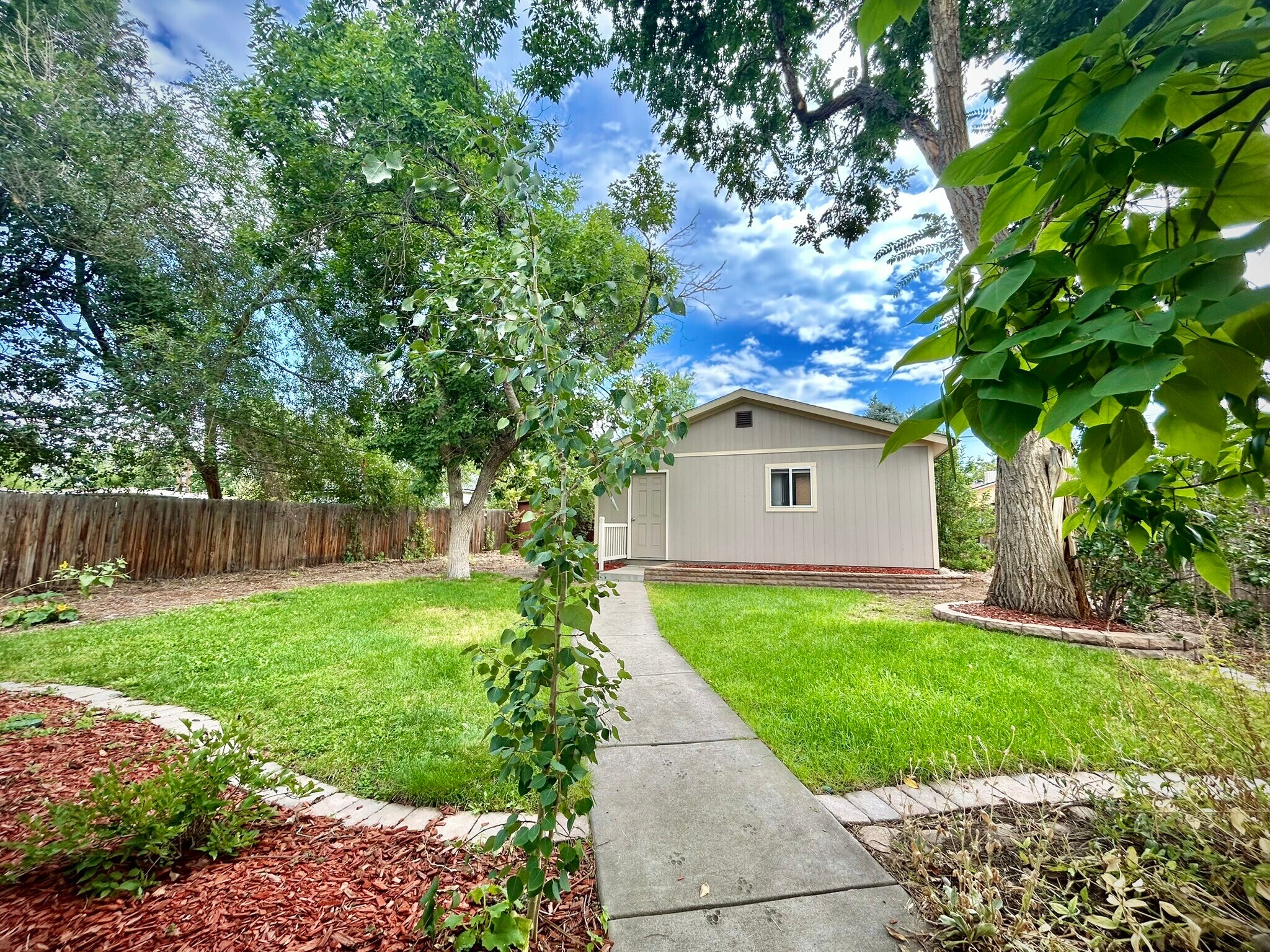 Building Photo - 5584 S Datura St