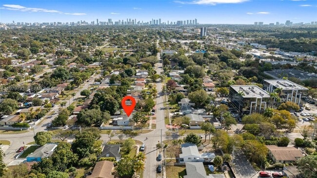 Building Photo - 201 NE 169th St