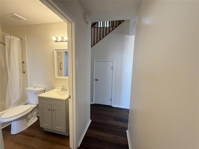 Building Photo - 12653 Longcrest Dr