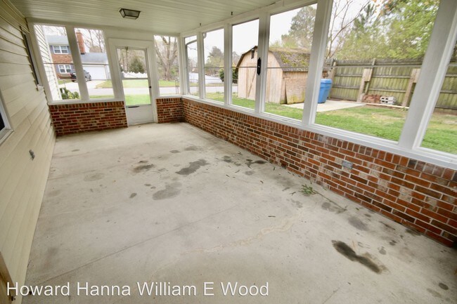 Building Photo - 5401 Wingate Way