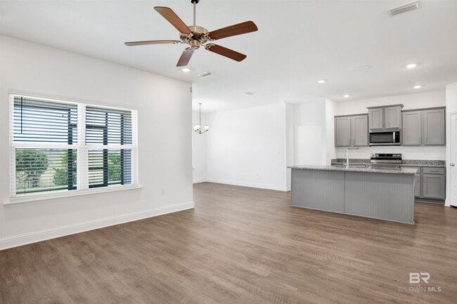 Building Photo - 4299 Montague Dr