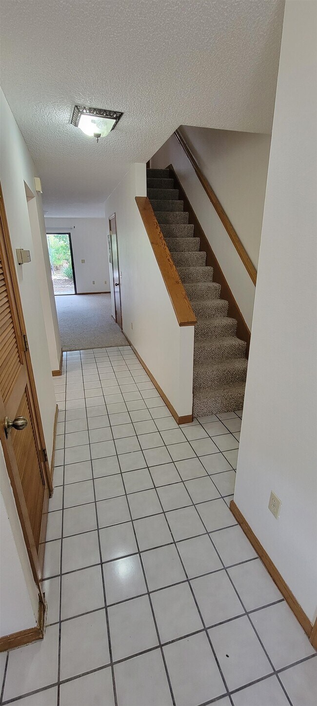 Building Photo - 5 Moultrie Creek Cir