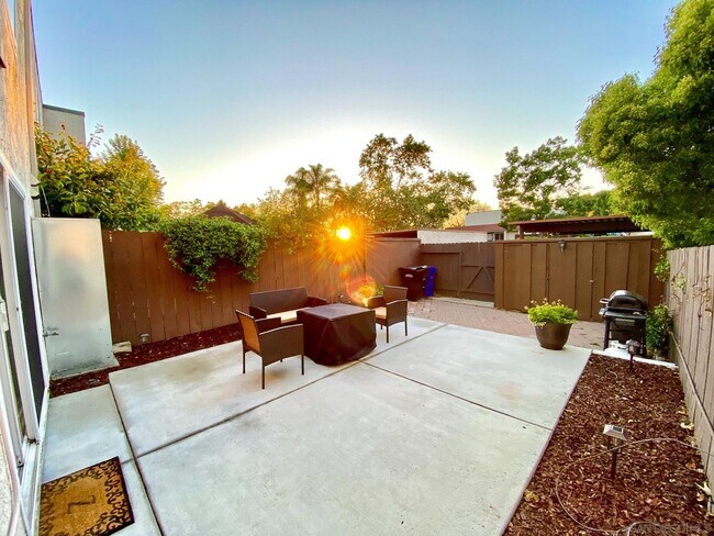 Building Photo - 2445 Tunica Cir