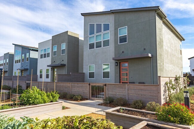Building Photo - 2179 Kenrick Ln